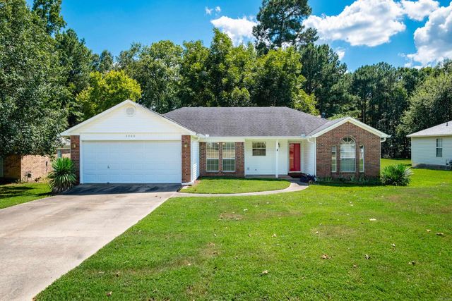 2000 Cherry Creek Circle, Bryant, AR 72022