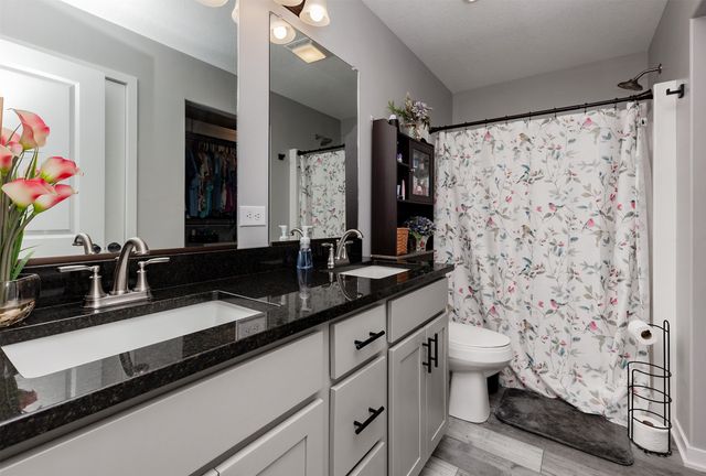 823 NE Maple Street, Bondurant, IA 50073