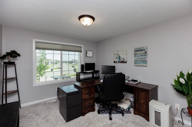 823 NE Maple Street, Bondurant, IA 50073