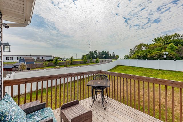 823 NE Maple Street, Bondurant, IA 50073
