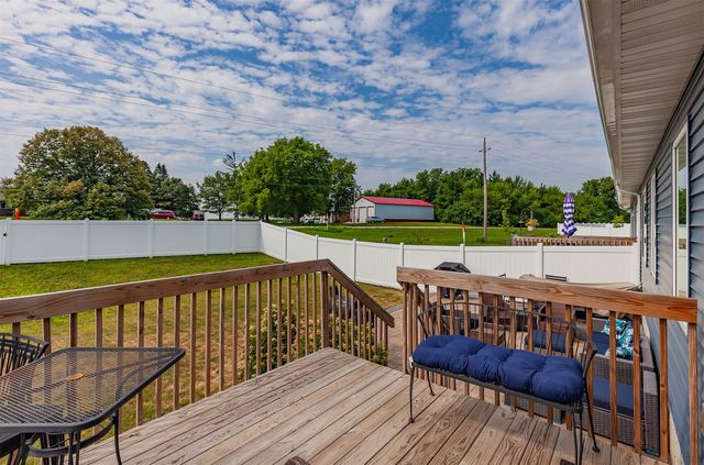823 NE Maple Street, Bondurant, IA 50073