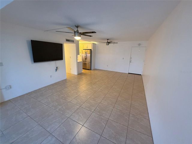 21300 BRINSON AVENUE 101, Port Charlotte, FL 33952