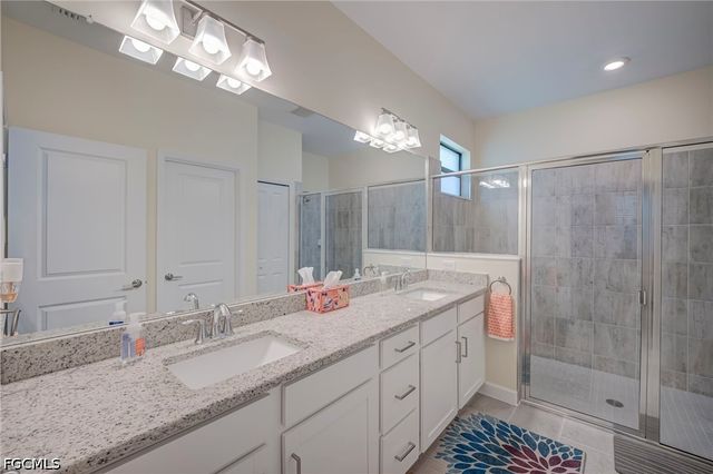 14450 Secret Garden CV, Fort Myers, FL 33913