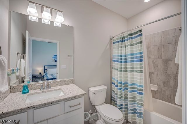 14450 Secret Garden CV, Fort Myers, FL 33913