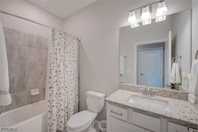 14450 Secret Garden CV, Fort Myers, FL 33913
