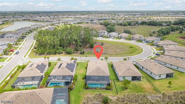 14450 Secret Garden CV, Fort Myers, FL 33913