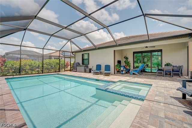 14450 Secret Garden CV, Fort Myers, FL 33913