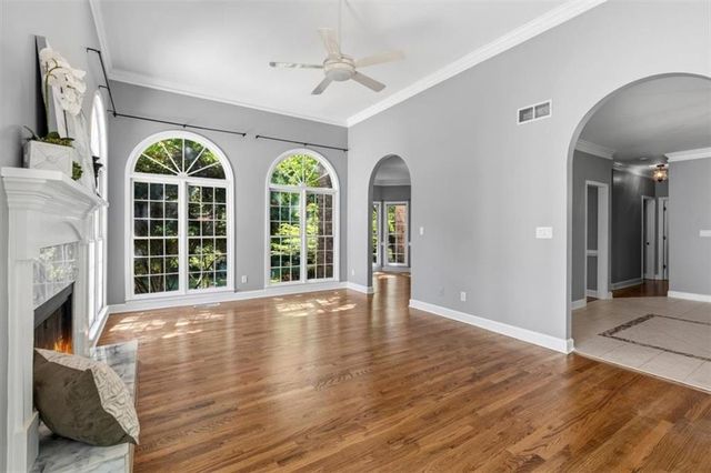 978 Laurel Springs Lane SW, Marietta, GA 30064