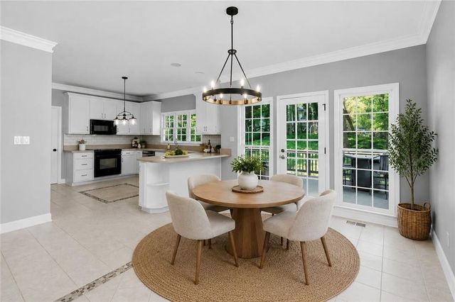 978 Laurel Springs Lane SW, Marietta, GA 30064