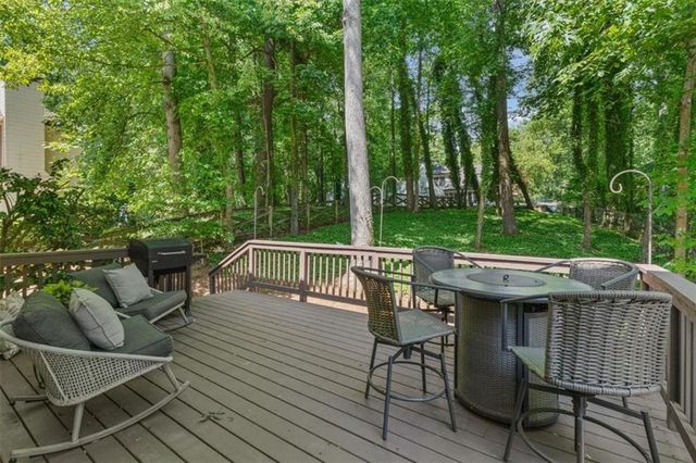 978 Laurel Springs Lane SW, Marietta, GA 30064