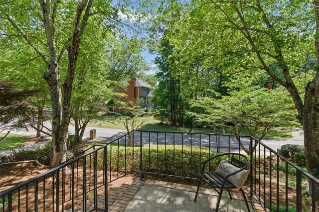 978 Laurel Springs Lane SW, Marietta, GA 30064