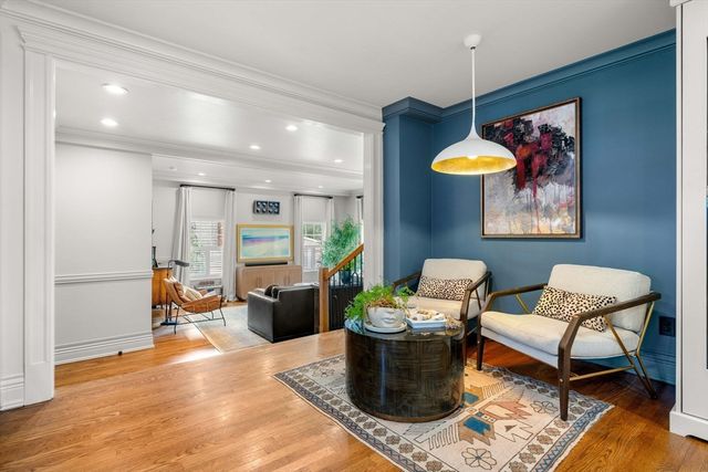 23 Patriot Road, Burlington, MA 01803
