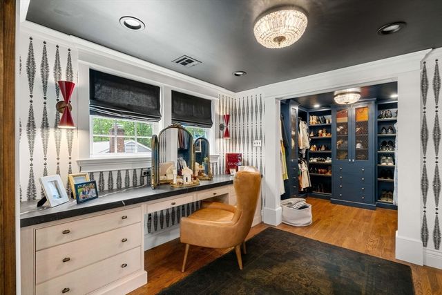 23 Patriot Road, Burlington, MA 01803