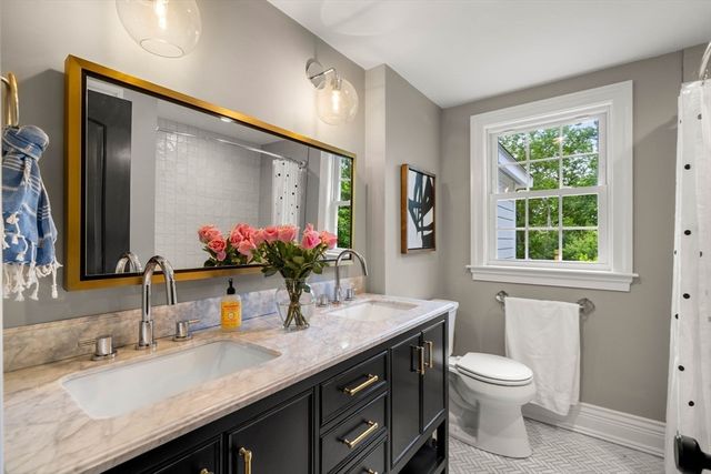 23 Patriot Road, Burlington, MA 01803