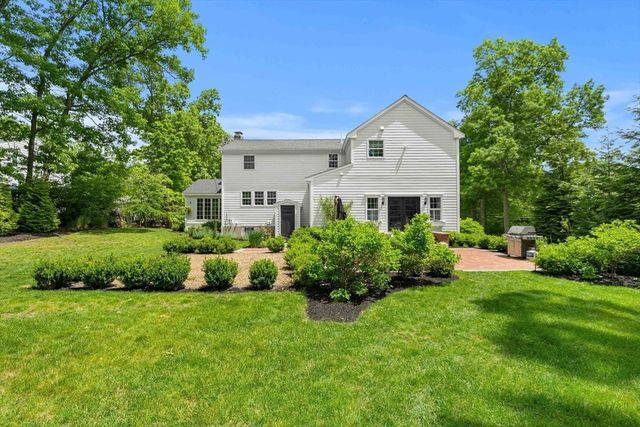 23 Patriot Road, Burlington, MA 01803