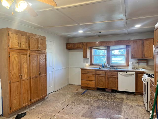 8643 Hwy 270 W, Prattsville, AR 72129