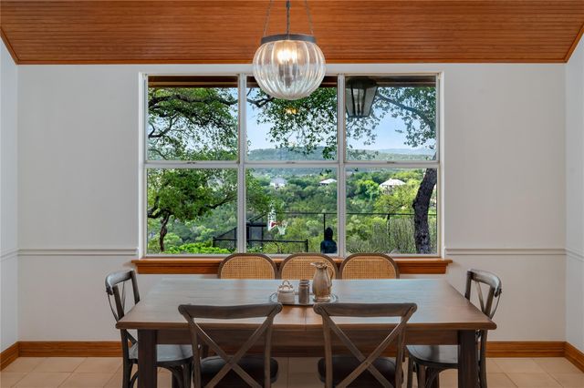 8817 Bell Mountain DR, Austin, TX 78730