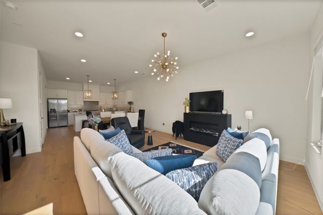 336 Nursery Lane, Fort Worth, TX 76114