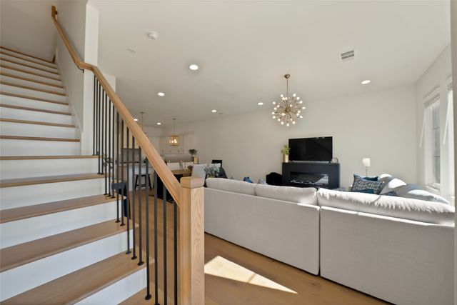 336 Nursery Lane, Fort Worth, TX 76114