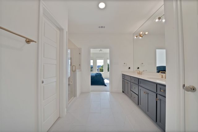 336 Nursery Lane, Fort Worth, TX 76114