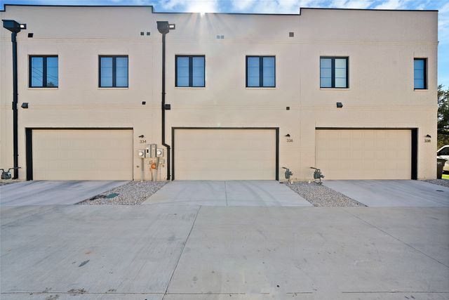 336 Nursery Lane, Fort Worth, TX 76114