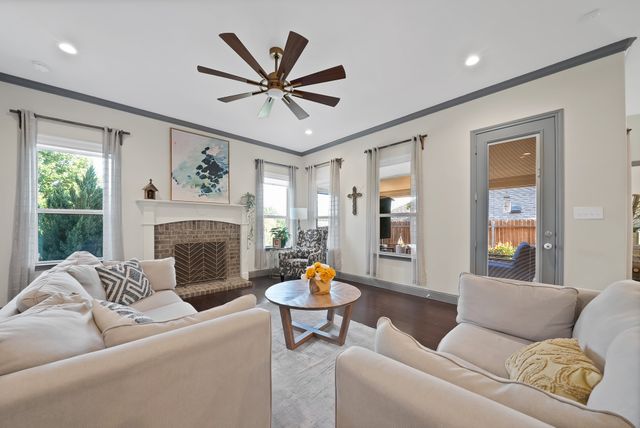 9012 Inwood Street, Benbrook, TX 76126