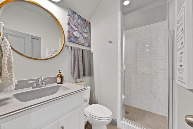 9012 Inwood Street, Benbrook, TX 76126