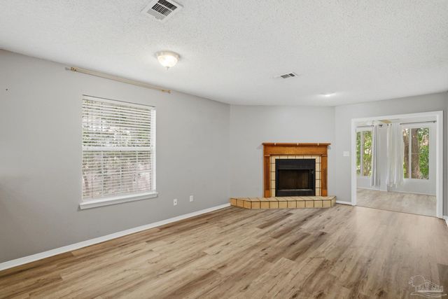 2813 Langley Ave B203, Pensacola, FL 32504