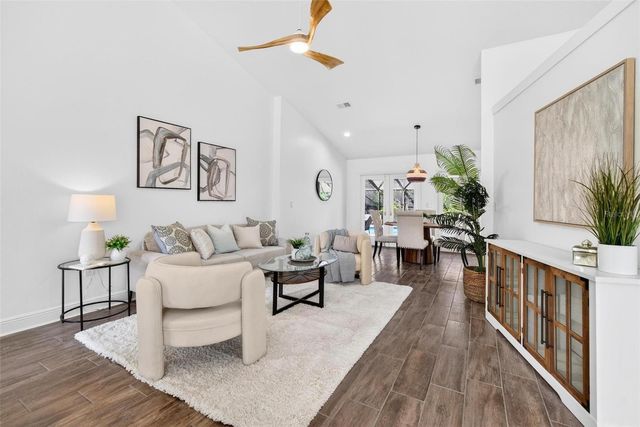 2901 50TH PLACE E, Bradenton, FL 34203