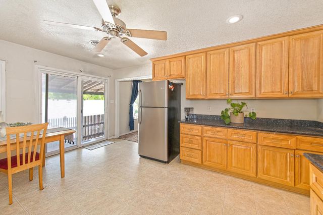 5832 Northgrove Way, Citrus Heights, CA 95610