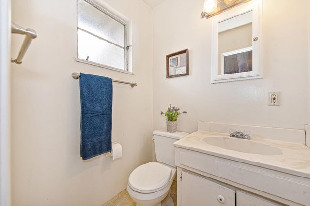 5832 Northgrove Way, Citrus Heights, CA 95610