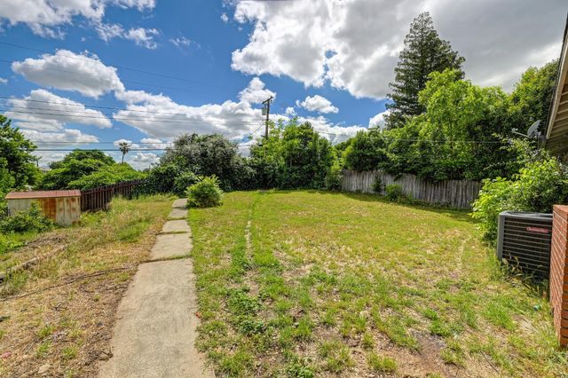 5832 Northgrove Way, Citrus Heights, CA 95610