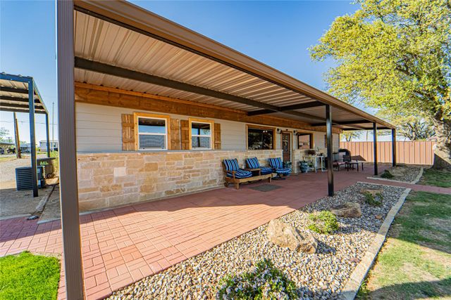 308 County Road 221, Breckenridge, TX 76424