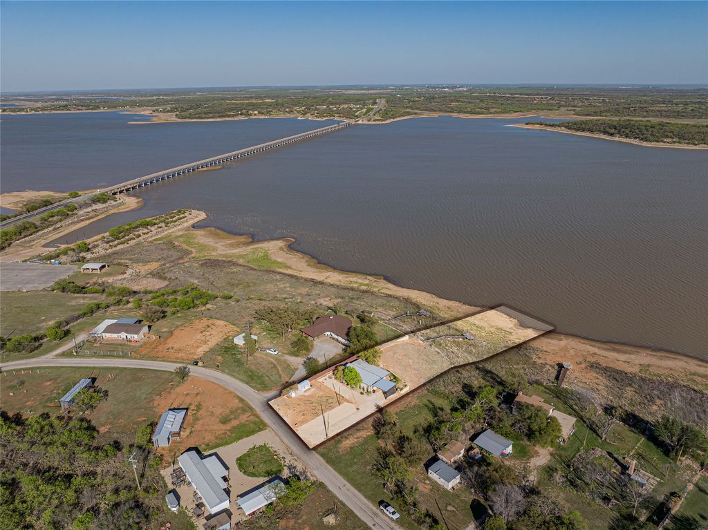 308 County Road 221, Breckenridge, TX 76424