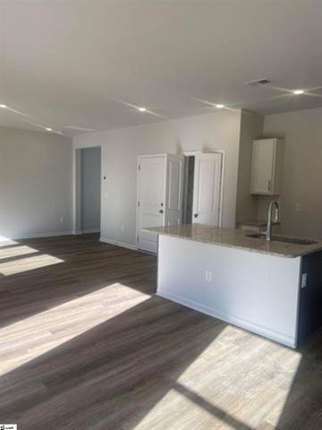 206 Gumwood Circle, Gaffney, SC 29341