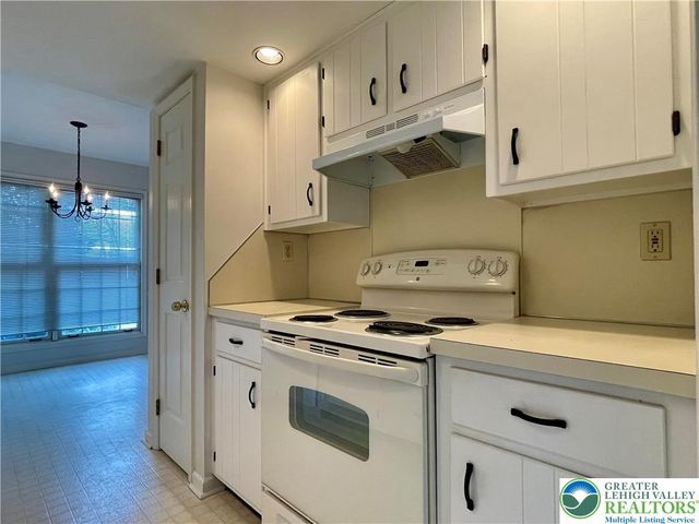 573 Ponds Edge Lane A4, Allentown City, PA 18104