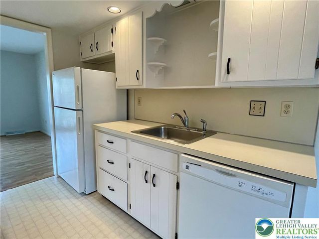 573 Ponds Edge Lane A4, Allentown City, PA 18104