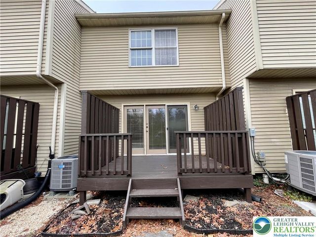 573 Ponds Edge Lane A4, Allentown City, PA 18104