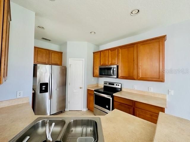 1953 ESTANCIA CIRCLE C, Kissimmee, FL 34741