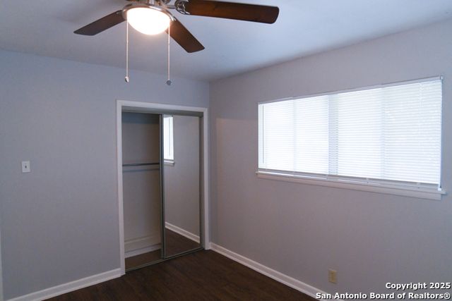 2718 Woodbury Dr, San Antonio, TX 78217