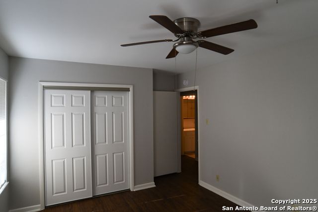 2718 Woodbury Dr, San Antonio, TX 78217