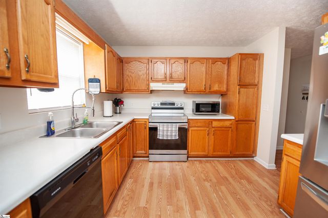 262 Bagwell Drive, Pauline, SC 29374