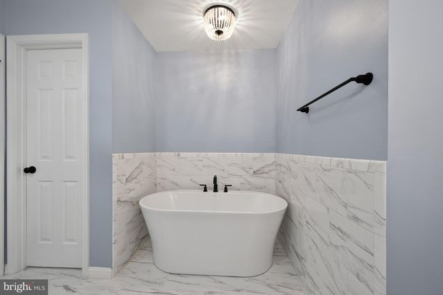 43538 MINK MEADOWS ST, Chantilly, VA 20152