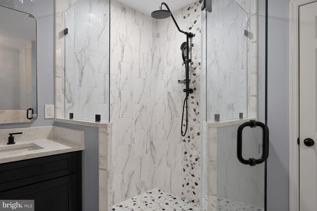 43538 MINK MEADOWS ST, Chantilly, VA 20152