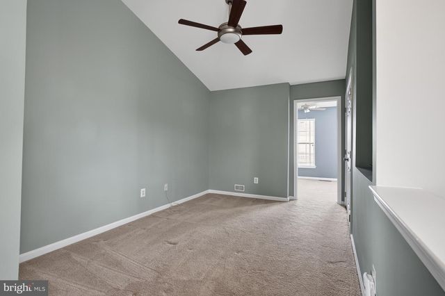 43538 MINK MEADOWS ST, Chantilly, VA 20152