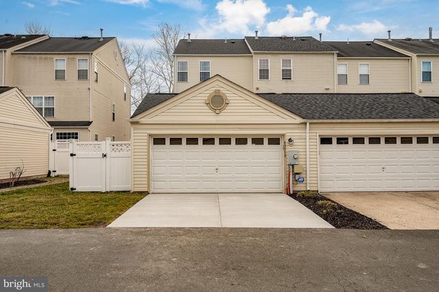 43538 MINK MEADOWS ST, Chantilly, VA 20152