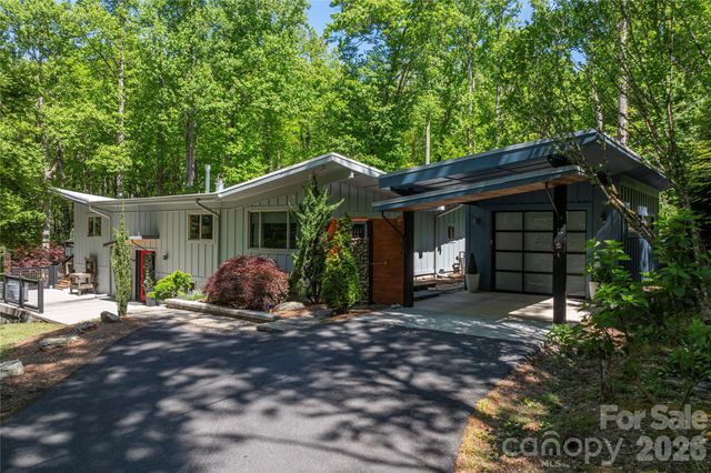5 Crooked Tree Lane, Black Mountain, NC 28711