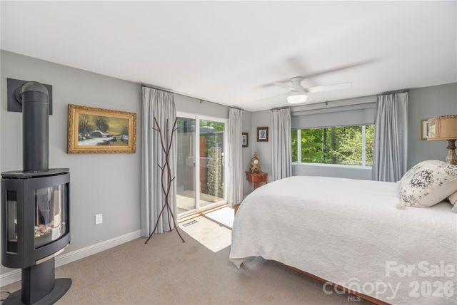 5 Crooked Tree Lane, Black Mountain, NC 28711