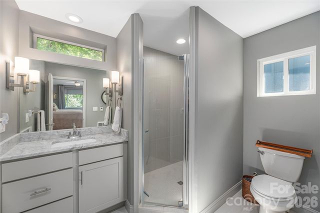 5 Crooked Tree Lane, Black Mountain, NC 28711