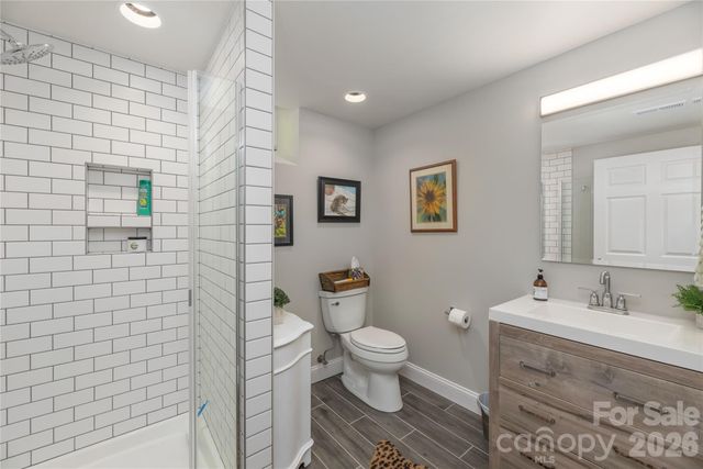 5 Crooked Tree Lane, Black Mountain, NC 28711